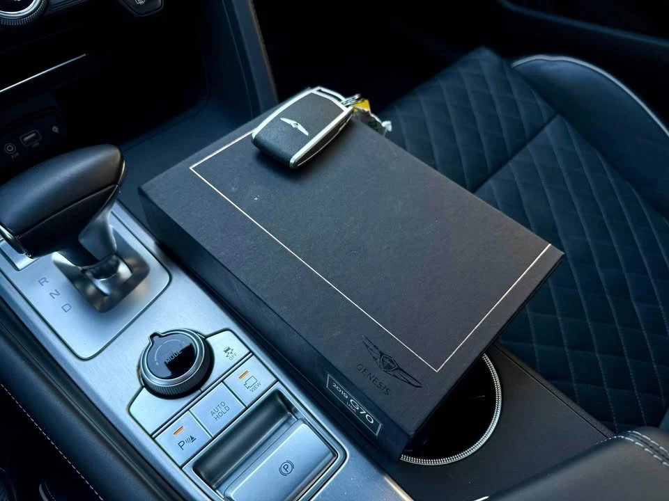 2019 Genesis G70 - Image 19 of 20