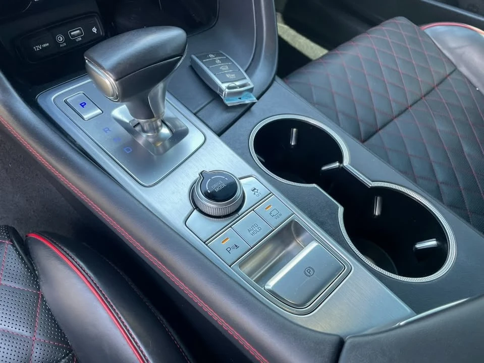 2019 Genesis G70 - Image 11 of 15