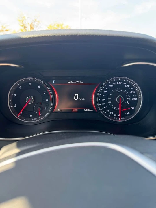 2019 Genesis G70 - Image 8 of 16