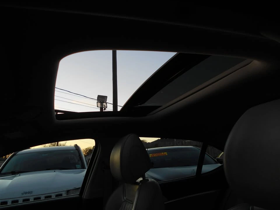 2019 Genesis G70 - Image 16 of 20