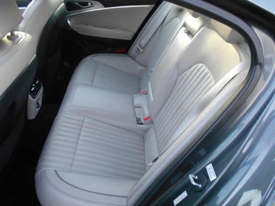 2019 Genesis G70 - Image 18 of 20