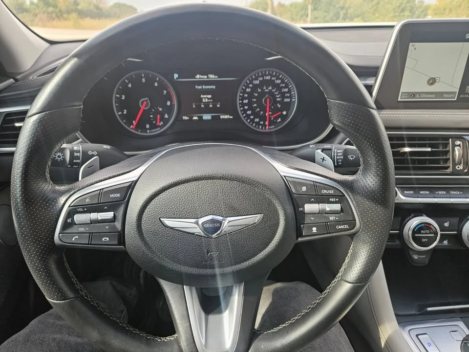 2019 Genesis G70 - Image 12 of 17