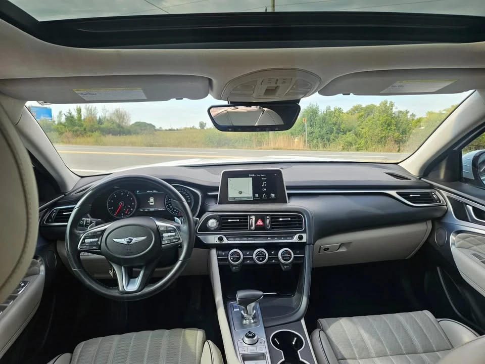2019 Genesis G70 - Image 16 of 17