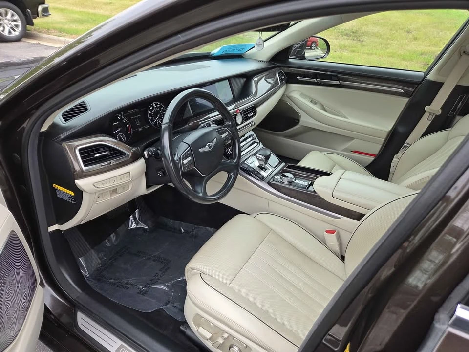 2019 Genesis G90 - Image 8 of 20