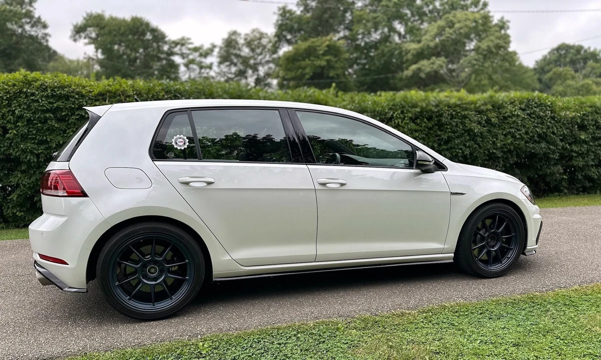 2019 Volkswagen Golf R Mk7 - Image 2 of 15