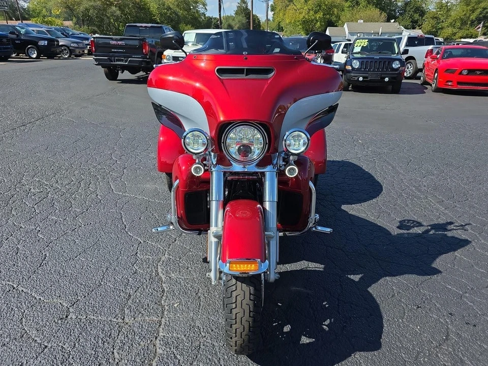2019 Harley-Davidson Touring Milwaukee-Eight - Image 12 of 12