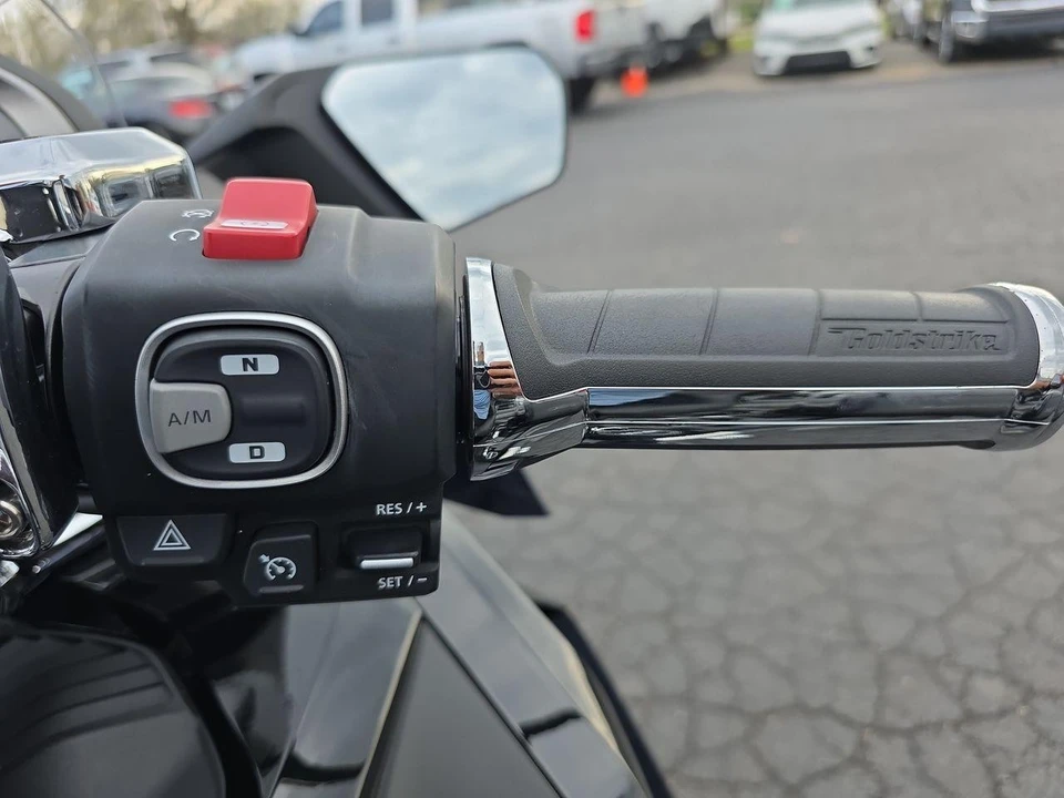 2019 Honda Gold Wing - Image 22 of 29