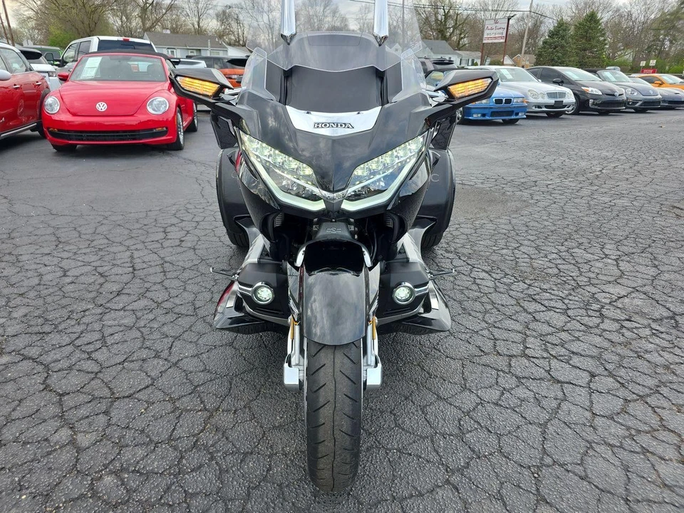 2019 Honda Gold Wing - Image 12 of 29