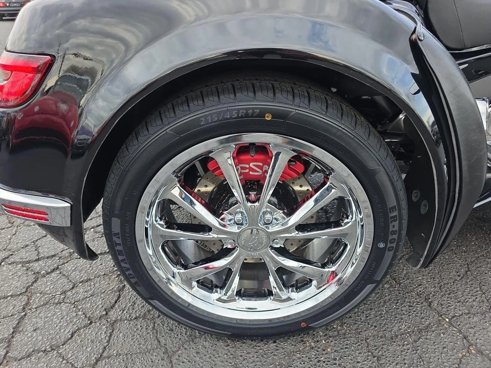 2019 Honda Gold Wing - Image 17 of 29