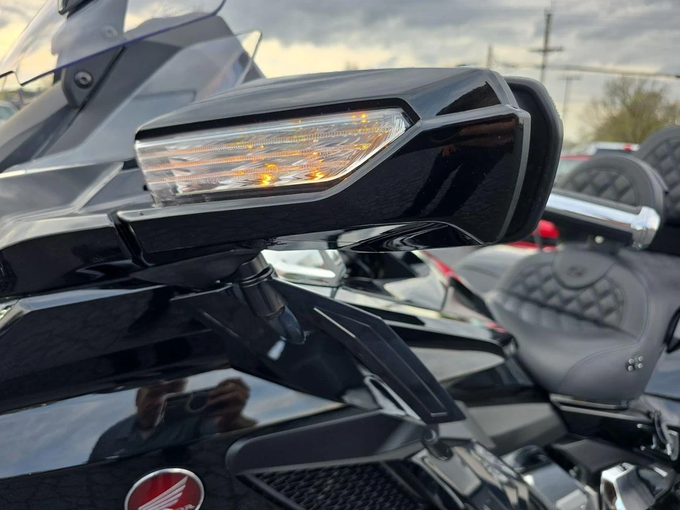 2019 Honda Gold Wing - Image 23 of 29