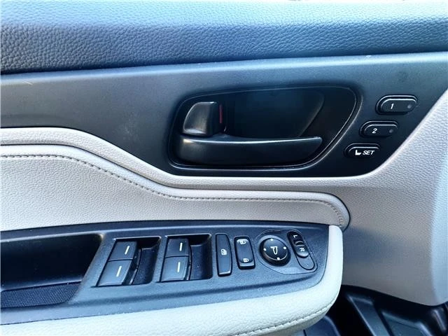 2019 Honda Odyssey - Image 14 of 21