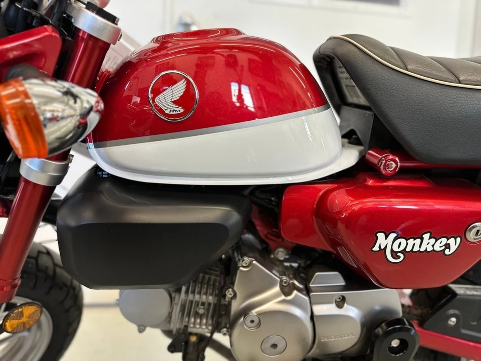 2019 Honda Motorcycles - Image 2 of 18