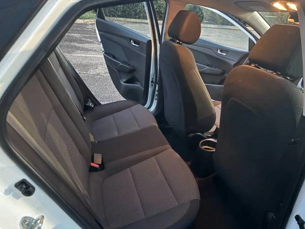 2019 Hyundai Accent - Image 17 of 20