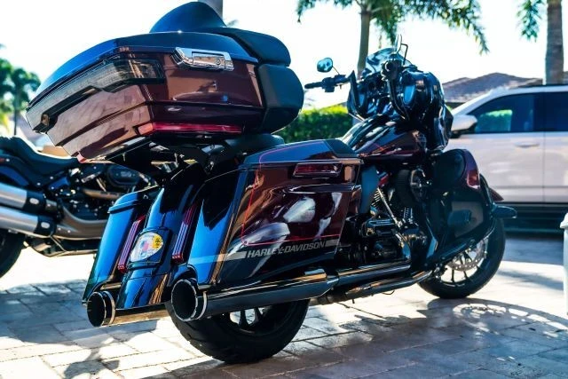 2019 Harley-Davidson CVO - Image 4 of 16