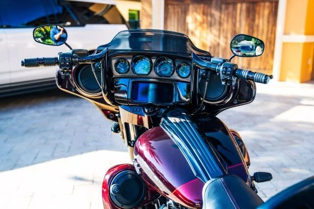 2019 Harley-Davidson CVO - Image 10 of 16