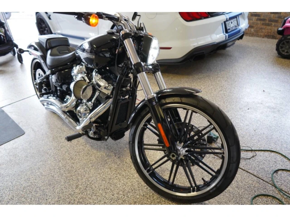 2019 Harley-Davidson Softail - Image 2 of 28