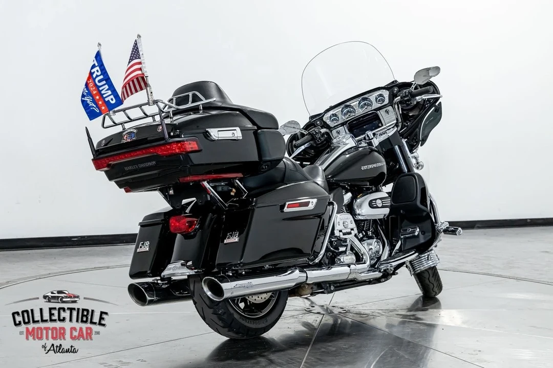 2019 Harley-Davidson Touring Milwaukee-Eight - Image 12 of 21