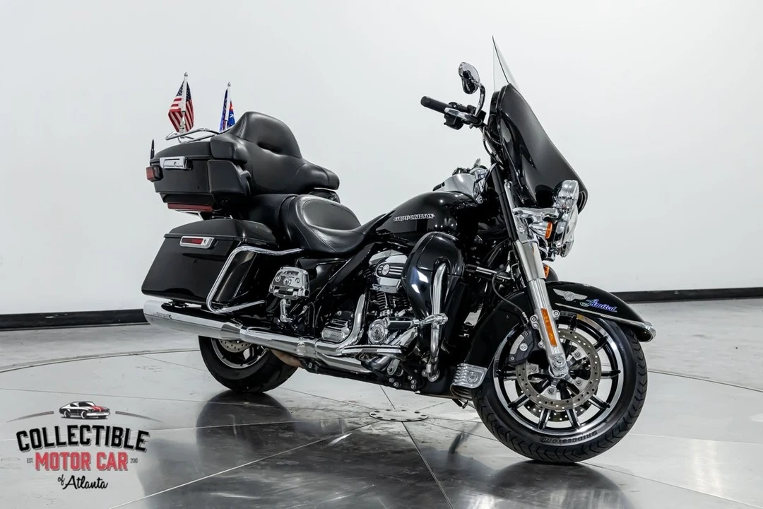 2019 Harley-Davidson Touring Milwaukee-Eight - Image 16 of 21