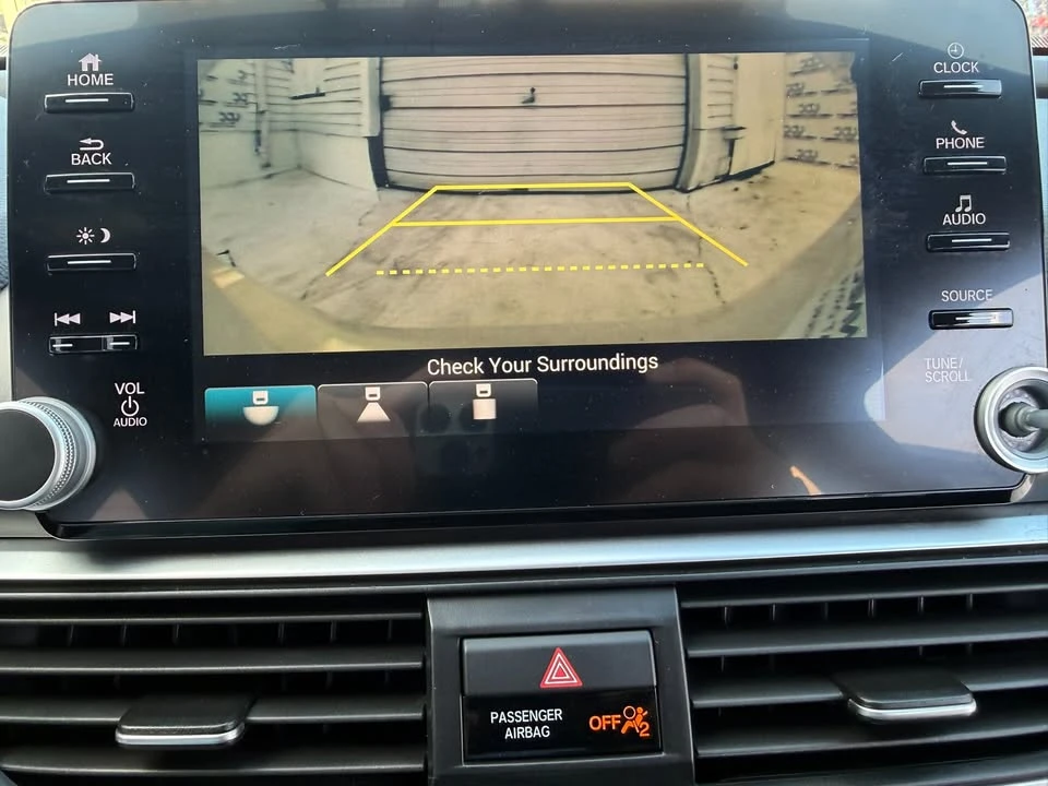 2019 Honda Accord 10th Gen - Image 8 of 18