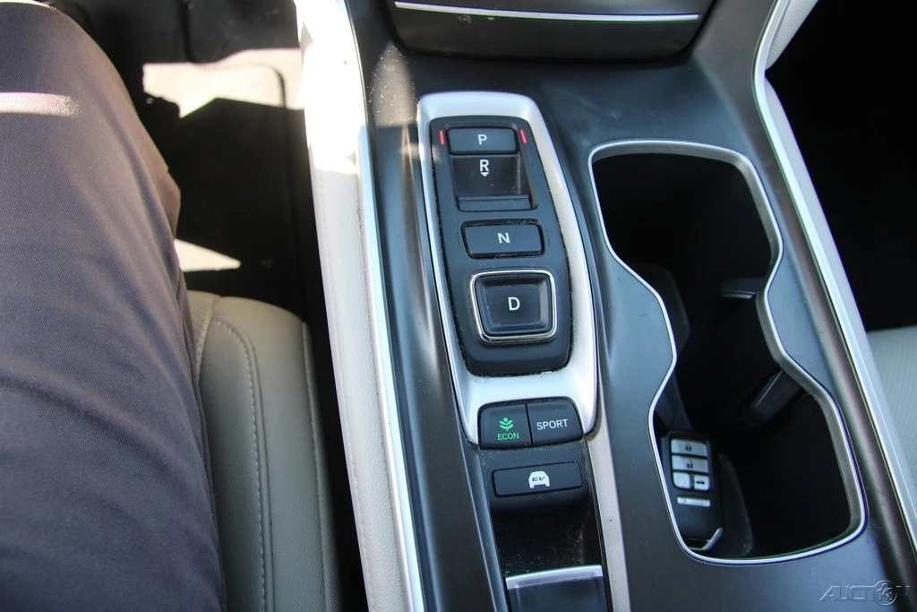 2019 Honda Accord 10th Gen - Image 21 of 21