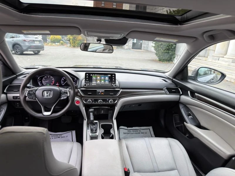 2019 Honda Accord 10th Gen - Image 8 of 12