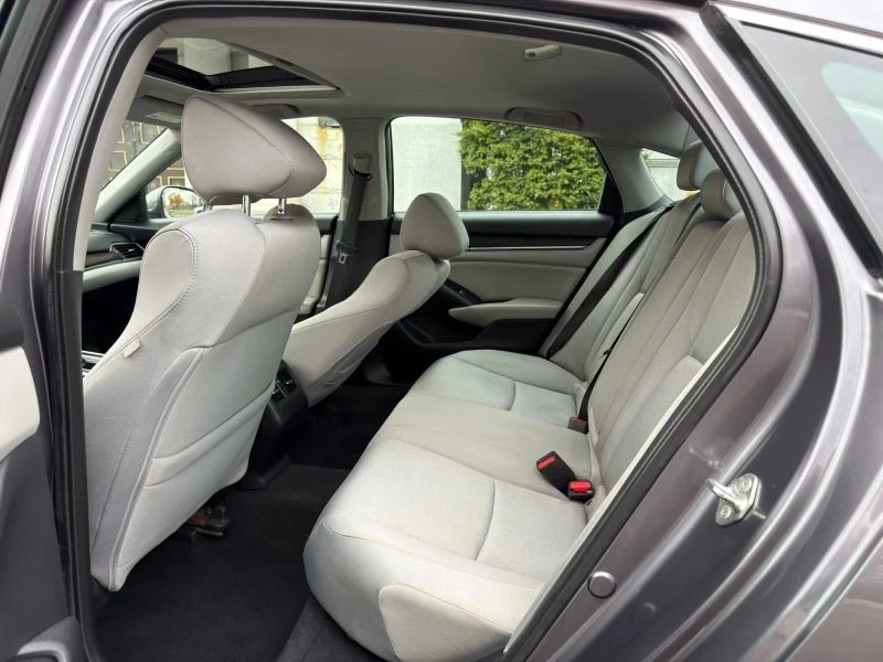 2019 Honda Accord 10th Gen - Image 10 of 12
