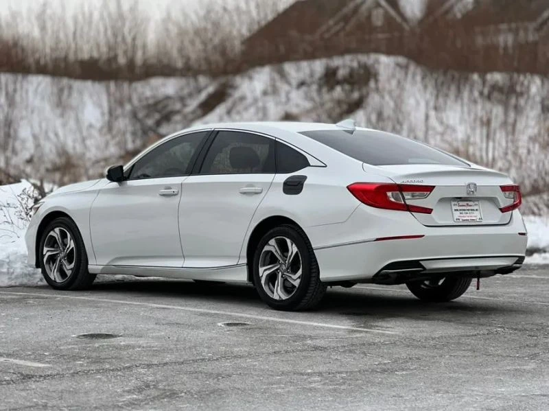 2019 Honda Accord 10th Gen - Image 6 of 12