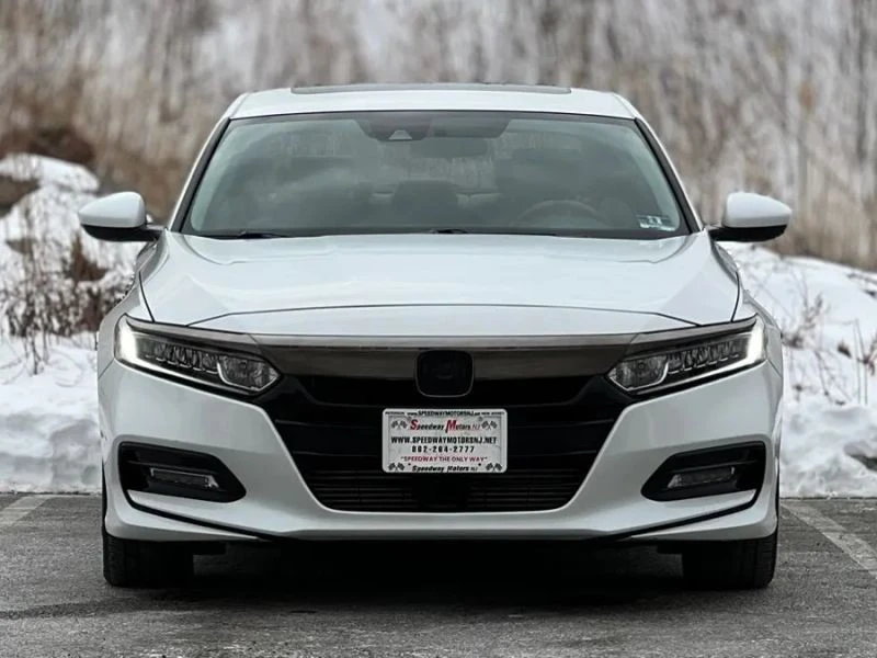2019 Honda Accord 10th Gen - Image 3 of 12