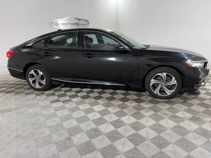 2019 Honda Accord 10th Gen - Image 11 of 12