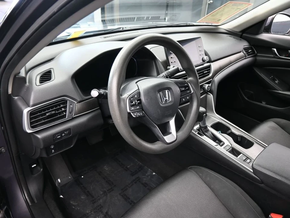 2019 Honda Accord 10th Gen - Image 10 of 12