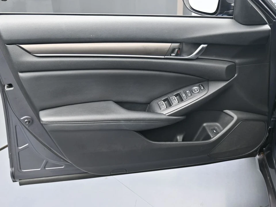 2019 Honda Accord 10th Gen - Image 12 of 12