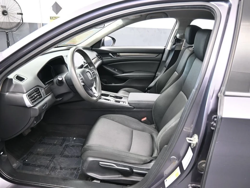 2019 Honda Accord 10th Gen - Image 11 of 12