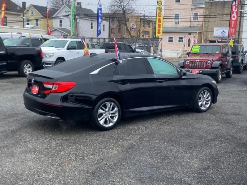 2019 Honda Accord 10th Gen - Image 7 of 12