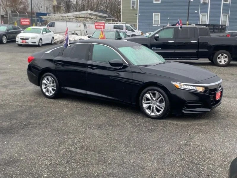 2019 Honda Accord 10th Gen - Image 6 of 12
