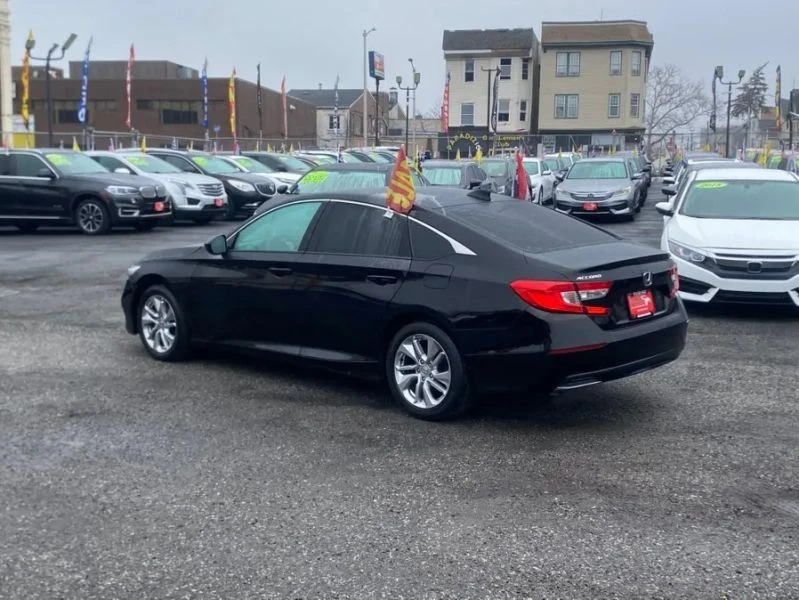 2019 Honda Accord 10th Gen - Image 4 of 12