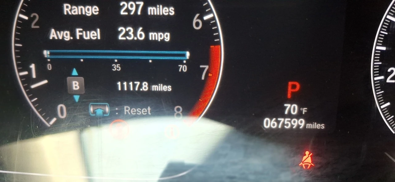 2019 Honda Accord 10th Gen - Image 16 of 20