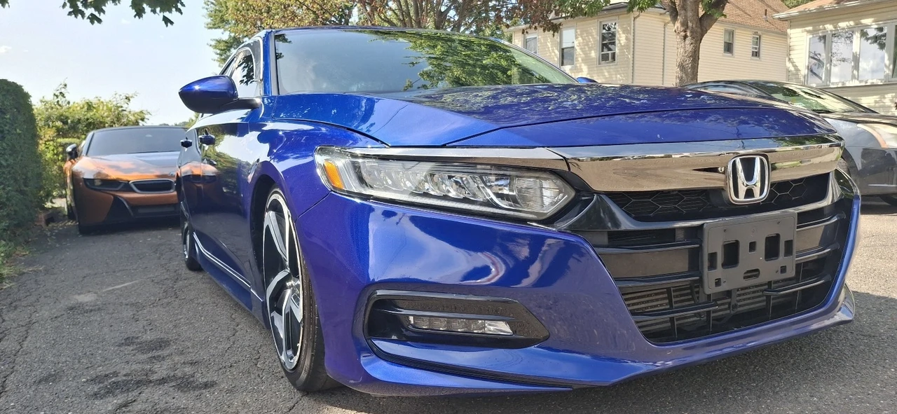 2019 Honda Accord 10th Gen - Image 2 of 20