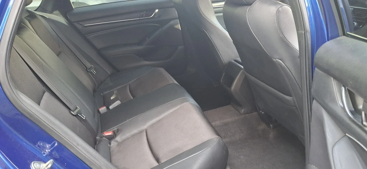 2019 Honda Accord 10th Gen - Image 12 of 20
