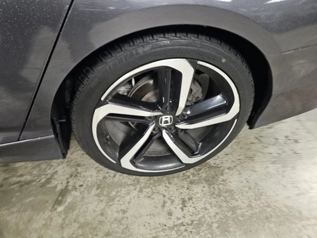 2019 Honda Accord 10th Gen - Image 12 of 12