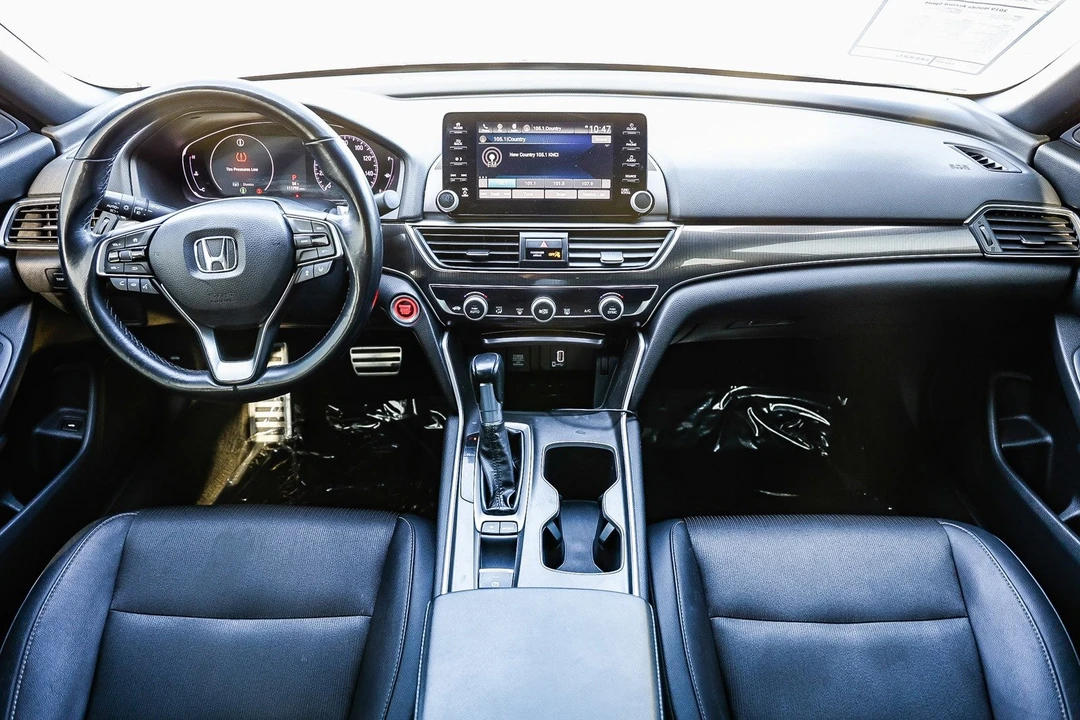 2019 Honda Accord 10th Gen - Image 10 of 12