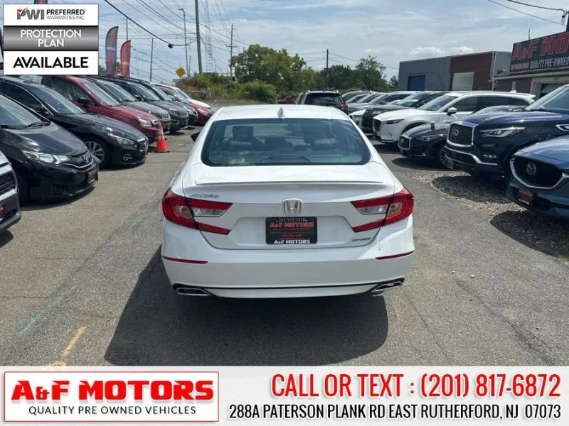 2019 Honda Accord 10th Gen - Image 10 of 12