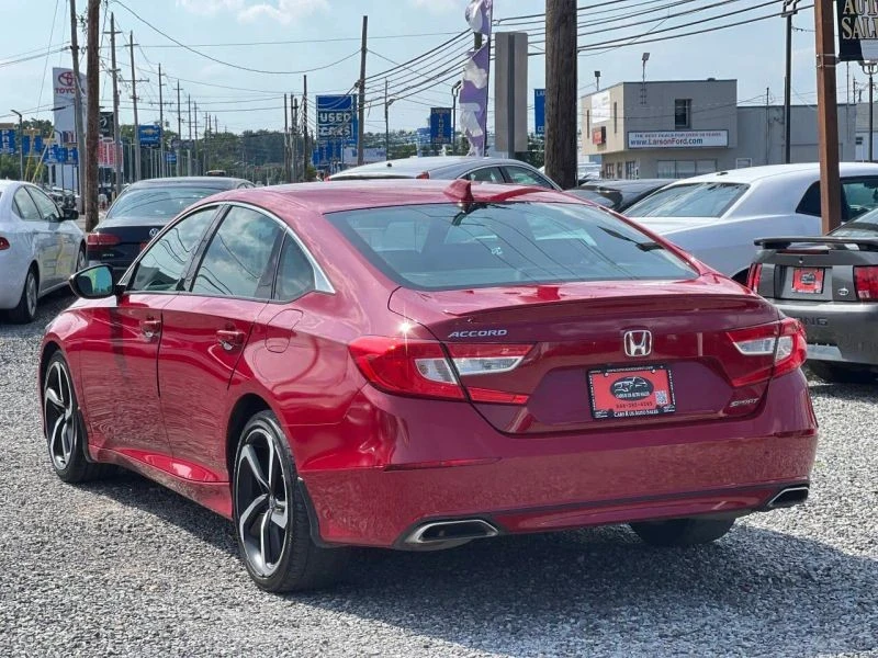 2019 Honda Accord 10th Gen - Image 9 of 12