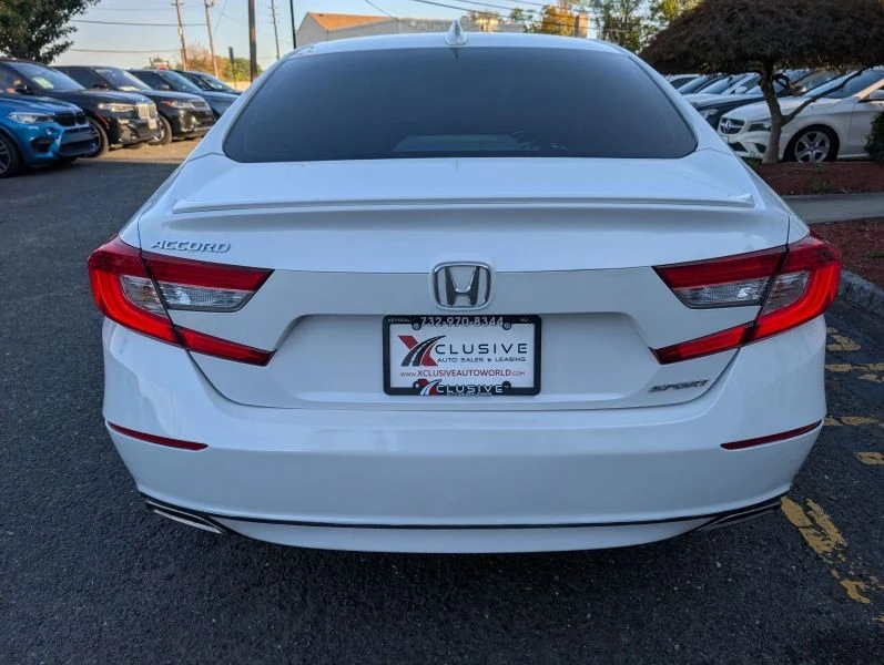 2019 Honda Accord 10th Gen - Image 6 of 12