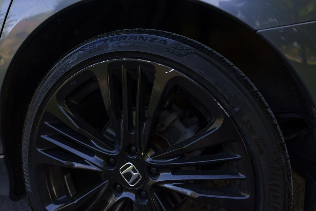 2019 Honda Accord 10th Gen - Image 23 of 31