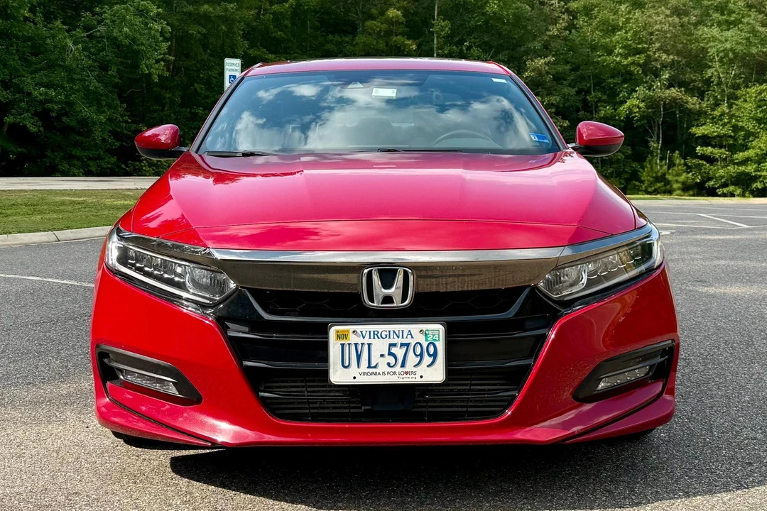 2019 Honda Accord 10th Gen - Image 2 of 31