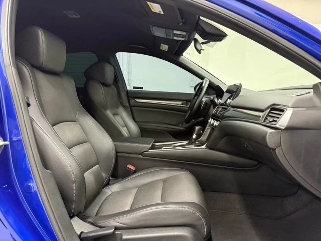 2019 Honda Accord 10th Gen - Image 12 of 21