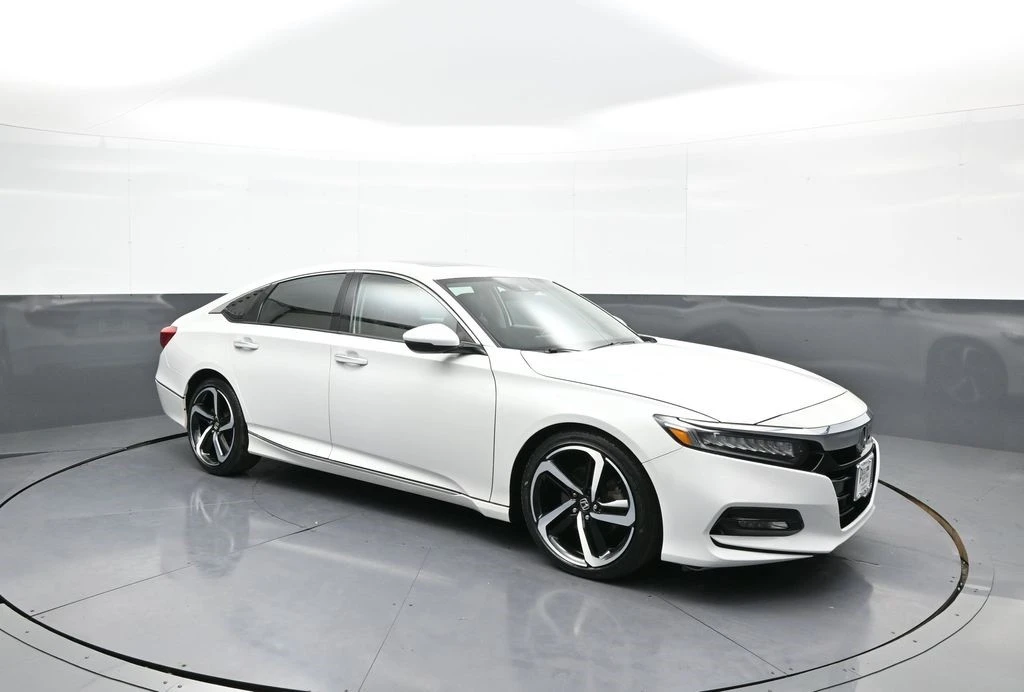 2019 Honda Accord 10th Gen - Image 4 of 12