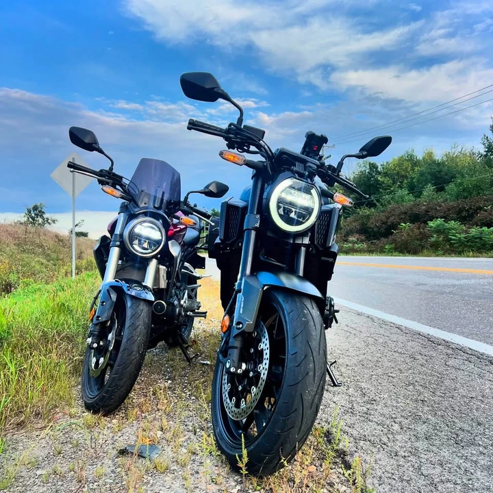 2019 Honda CBR - Image 6 of 8
