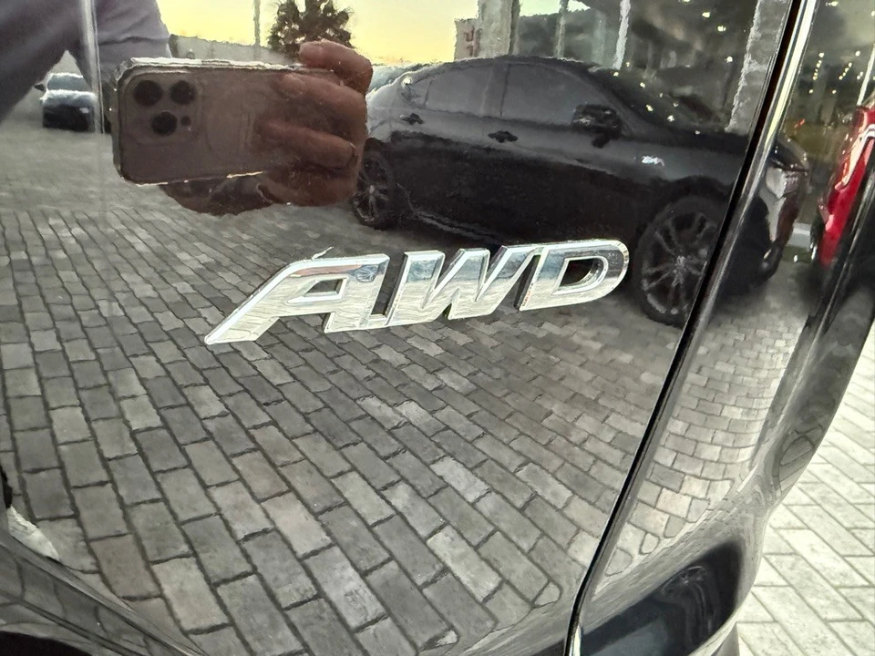 2019 Honda CR-V 5th Gen - Image 7 of 21