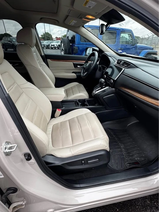 2019 Honda CR-V 5th Gen - Image 10 of 15